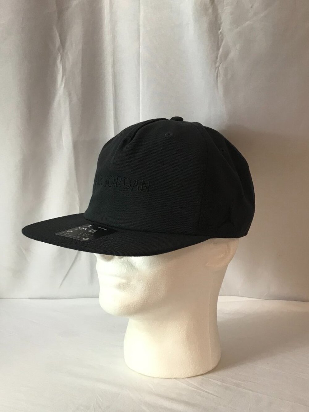 Jordan AIR Flat Bill Adjuatable Back L/XL Activewear Athletic Sport Cut Cap/Hat